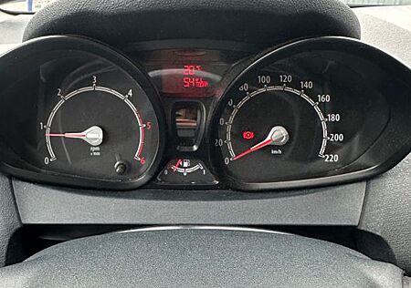 Ford Fiesta 1,6 TDCi 70kW DPF Titanium Titanium