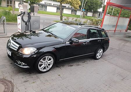 Mercedes-Benz C 200 CDI T BlueEFFICIENCY AVANTGARDE AVANTGARDE