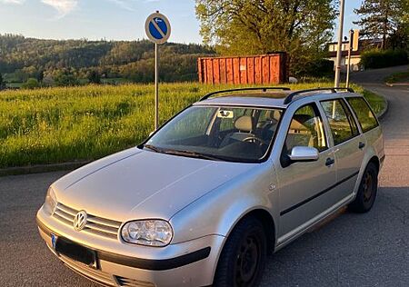 VW Golf Volkswagen 4 1.6 BJ 2000 mit LPG Gas Ausrüstung