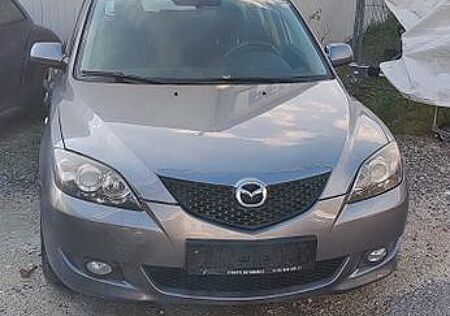 Mazda 3 1.6 Active Active