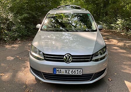 VW Sharan Volkswagen 2.0 TDI DSG BlueMotion Tech Highline ...