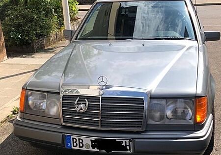 Mercedes-Benz 250