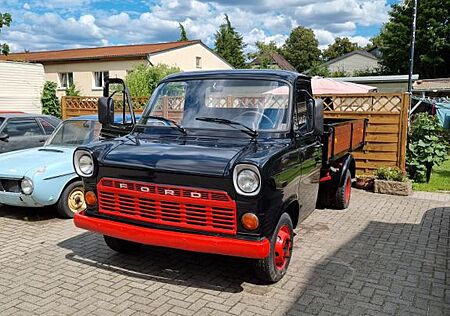 Ford Transit Pritsche Oldtimer