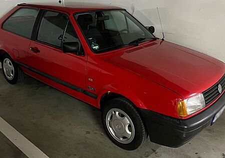 VW Polo Volkswagen Coupé , TÜV 2/27 ! Oldtimer ! Fährt super !