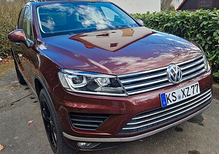 VW Touareg Volkswagen 3.0 V6 TDI SCR 150kW Tiptronic Execu...