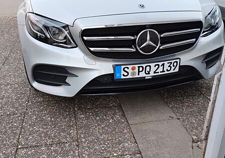Mercedes-Benz E 300 de T AMG Line Burmester, Widescreen