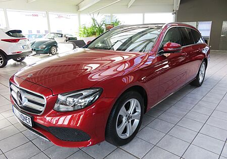 Mercedes-Benz E 220 T-Modell *ACC*AZV*LED*DAB*Pano*360°-Kamera