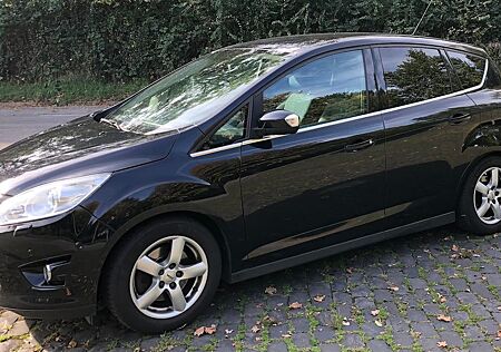 Ford C-Max 1,6 EcoBoost 110kW Titanium Titanium