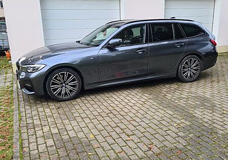 BMW 330d xDrive Touring M Sport Auto. M Sport