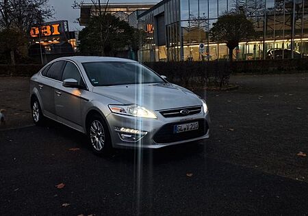 Ford Mondeo 2,2TDCi 147kW DPF Titanium Autom. T...