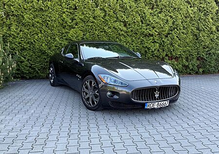 Maserati GranTurismo 4.2 V8 Automatik -