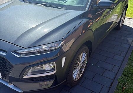 Hyundai Kona 1.0 T-GDI YES! + / Yes! Plus
