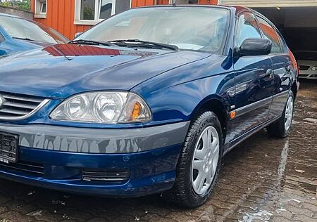 Toyota Avensis -