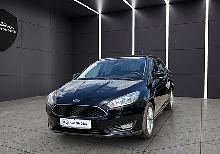 Ford Focus Turnier Business*1.Hand*43.000Km*125PS*