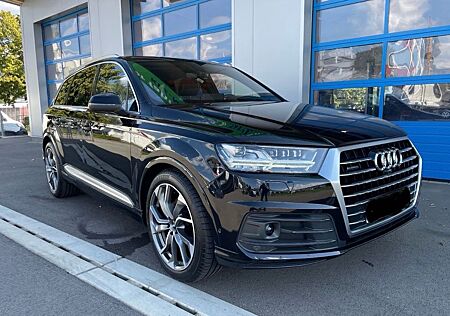 Audi Q7 3.0 TDI s-line, Vollausstattung, 8-fach, AHK,