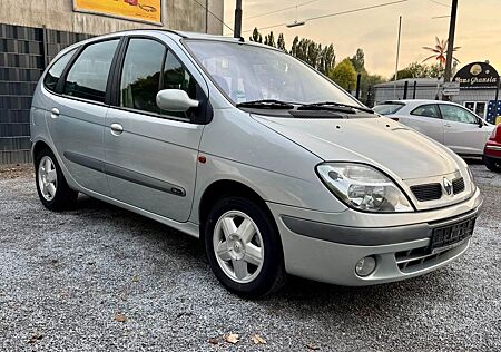 Renault Scenic Authentique 1.6 16V