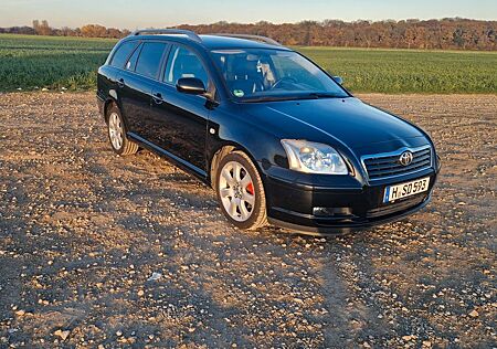 Toyota Avensis Combi Executive 2.0-l-VVT-i Executive