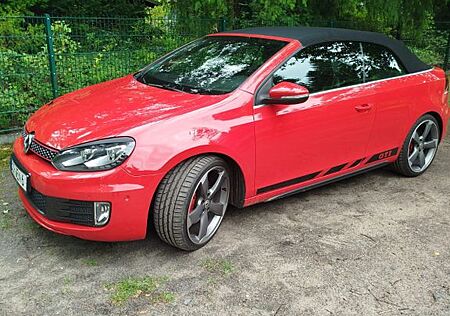 VW Golf Volkswagen 2.0 TSI GTI DSG Cabriolet GTI