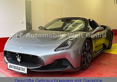 Maserati MC20 Cielo*CARBON*LIFT*WENIG KM*TOP