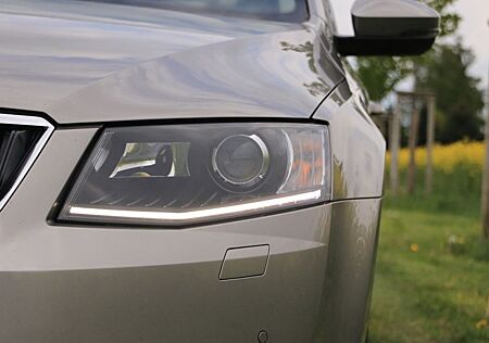 Skoda Octavia 1.4 TSI Combi Elegance