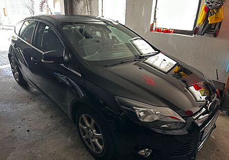 Ford Focus 1,6 EcoBoost 110kW Titanium Titanium