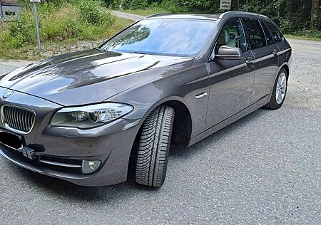 BMW 525d xDrive Touring -