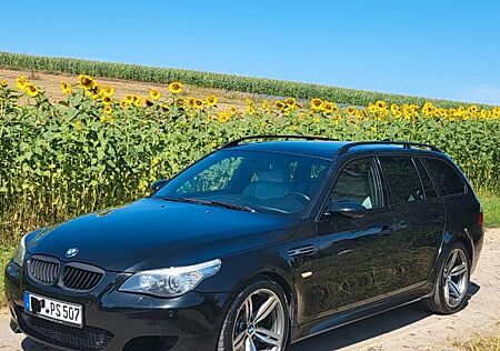 BMW M5 Touring E61 M Drivers Package