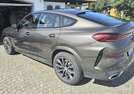 BMW X6 xDrive30d -M-Sport, Laser, Panorama, Anhängek