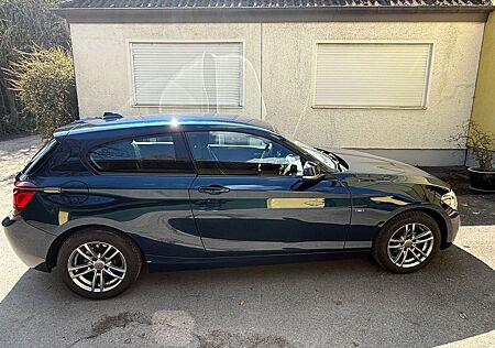 BMW 116i Sport Line Sport Line