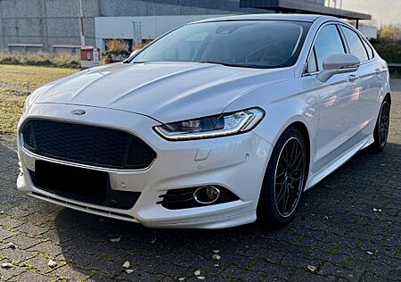 Ford Mondeo Lim. Titanium AWD Allradantrieb TOP!