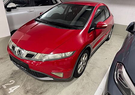 Honda Civic 1.8 Sport Facelift AHK