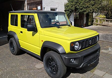Suzuki Jimny 1.5. ALLGRIP NFZ Comfort , nur 53km neuw.