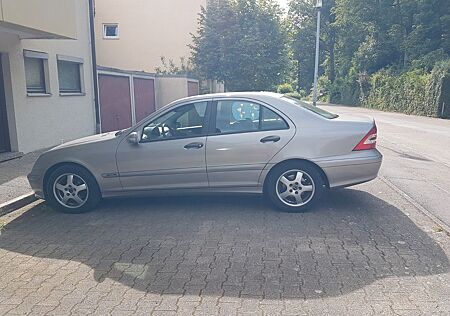 Mercedes-Benz C 200 KOMPRESSOR CLASSIC Classic