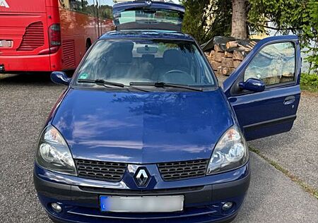 Renault Clio 1.2 16V Privilege Expression