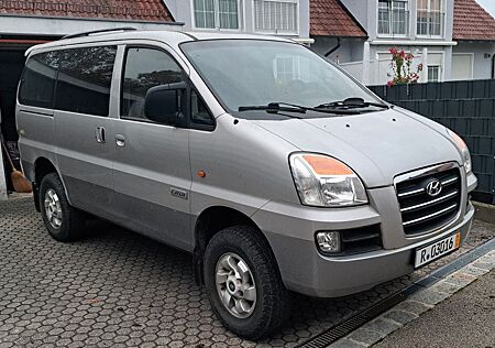 Hyundai H-1 H1 4x4 STH