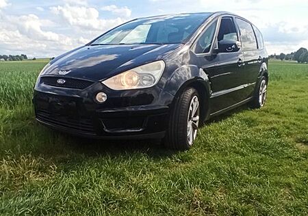 Ford S-Max 2,0 TDCi 103kW DPF Trend 6-tronic Trend