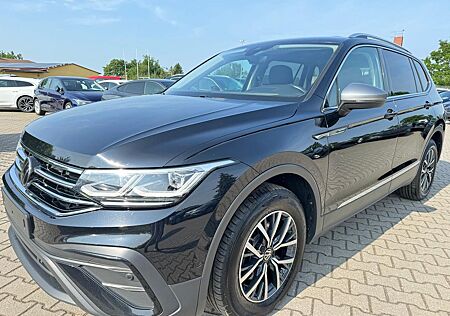 VW Tiguan Allspace Volkswagen Life IQ.Navi AHK HUD StHeizung
