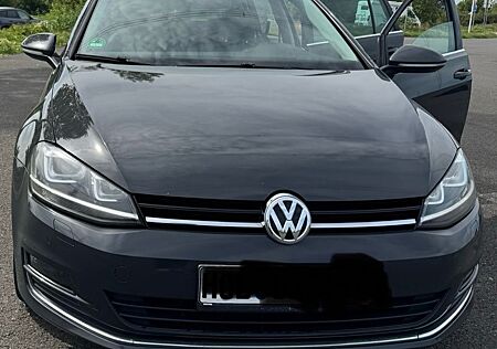 VW Golf Volkswagen 2.0 TDI DSG 4MOTION BMT ZR und WP neu
