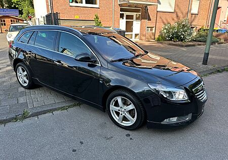 Opel Insignia A Sports Tourer Innovation OPC Line