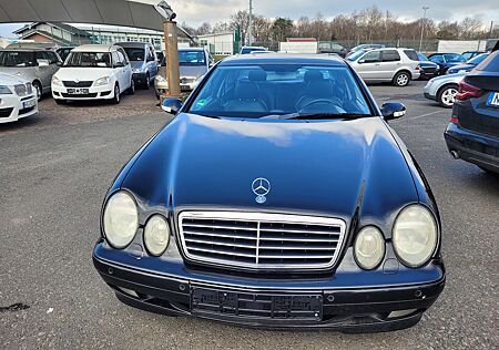 Mercedes-Benz CLK 320 Avantgarde
