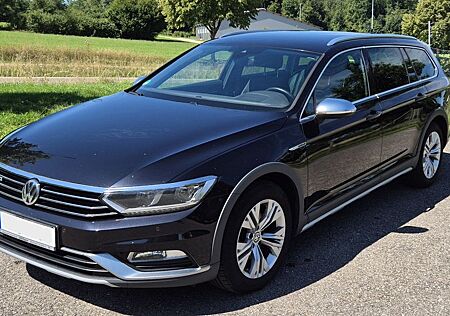 VW Passat Alltrack Volkswagen 2.0 TDI SCR 140kW DSG 4MOT A...