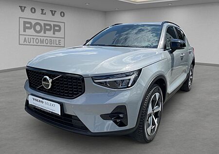 Volvo XC 40 XC40 B3 FWD Plus Dark 19" ACC FSH H&K LED SHZ