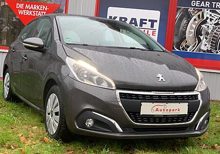 Peugeot 208 1.2 Active PureTech 82 KLIMA SHZ NUR52.000KM