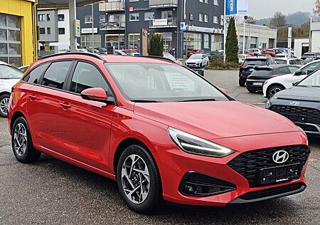 Hyundai i30 1.5 T-GDI Hybrid DCT