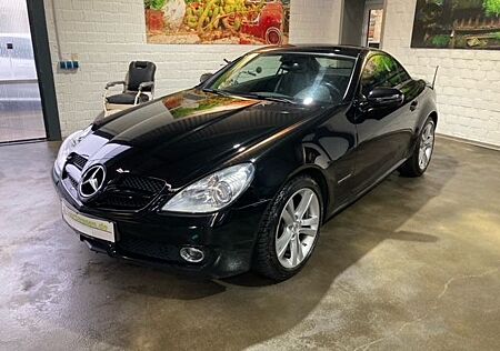 Mercedes-Benz SLK 200 Roadster 184 PS 2 Hand Navi Leder