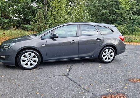 Opel Astra Sports Tourer 1.4 Turbo Edition 103 Au...