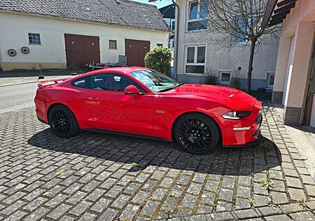 Ford Mustang 5.0 V8 GT/ 500 PS / MagneRide / BO-Sound