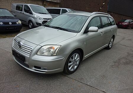 Toyota Avensis Kombi 1.8 Executive 1 Hand