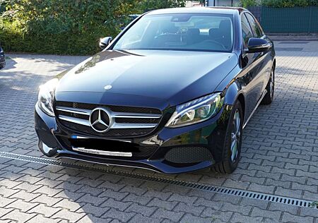 Mercedes-Benz C 180 Avantgarde Obsidian-Schwarz