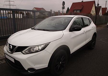 Nissan Qashqai 1.2 Navi*AHK*SHZ*RFK*DAB*PDC*Neue Motor